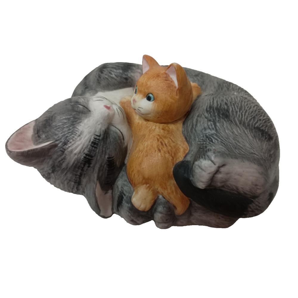 Vintage Mann Mama Cat With Baby Kitty Musical Figurine Ceramic Hand Painted MCM